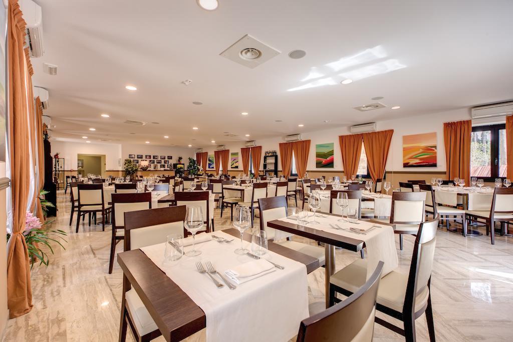 Regal Park Hotel Рим Екстер'єр фото
