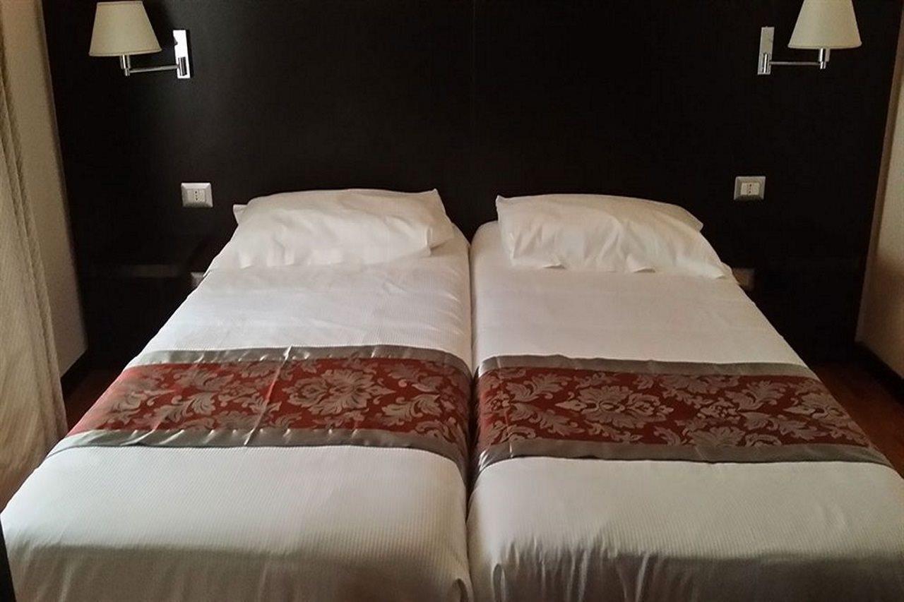 Regal Park Hotel Рим Екстер'єр фото