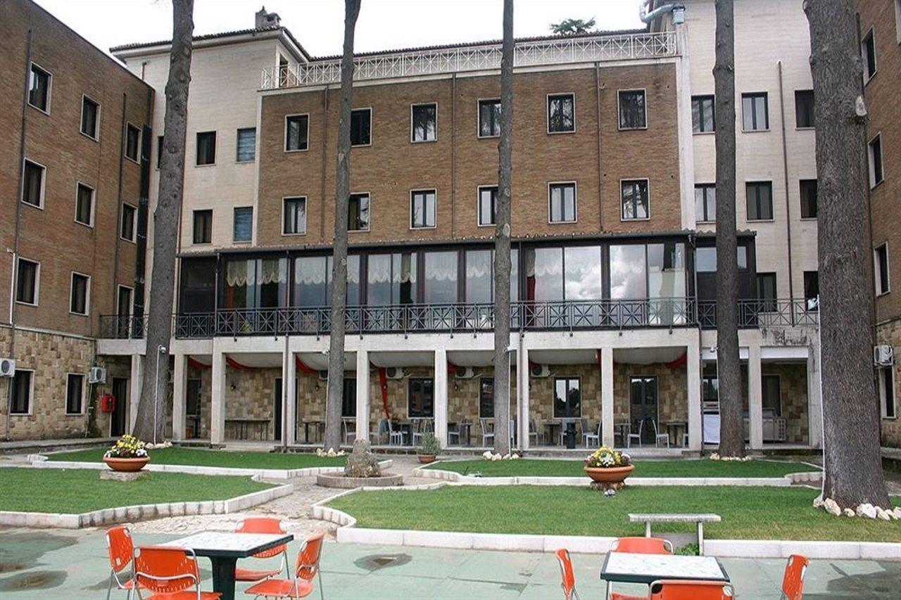 Regal Park Hotel Рим Екстер'єр фото