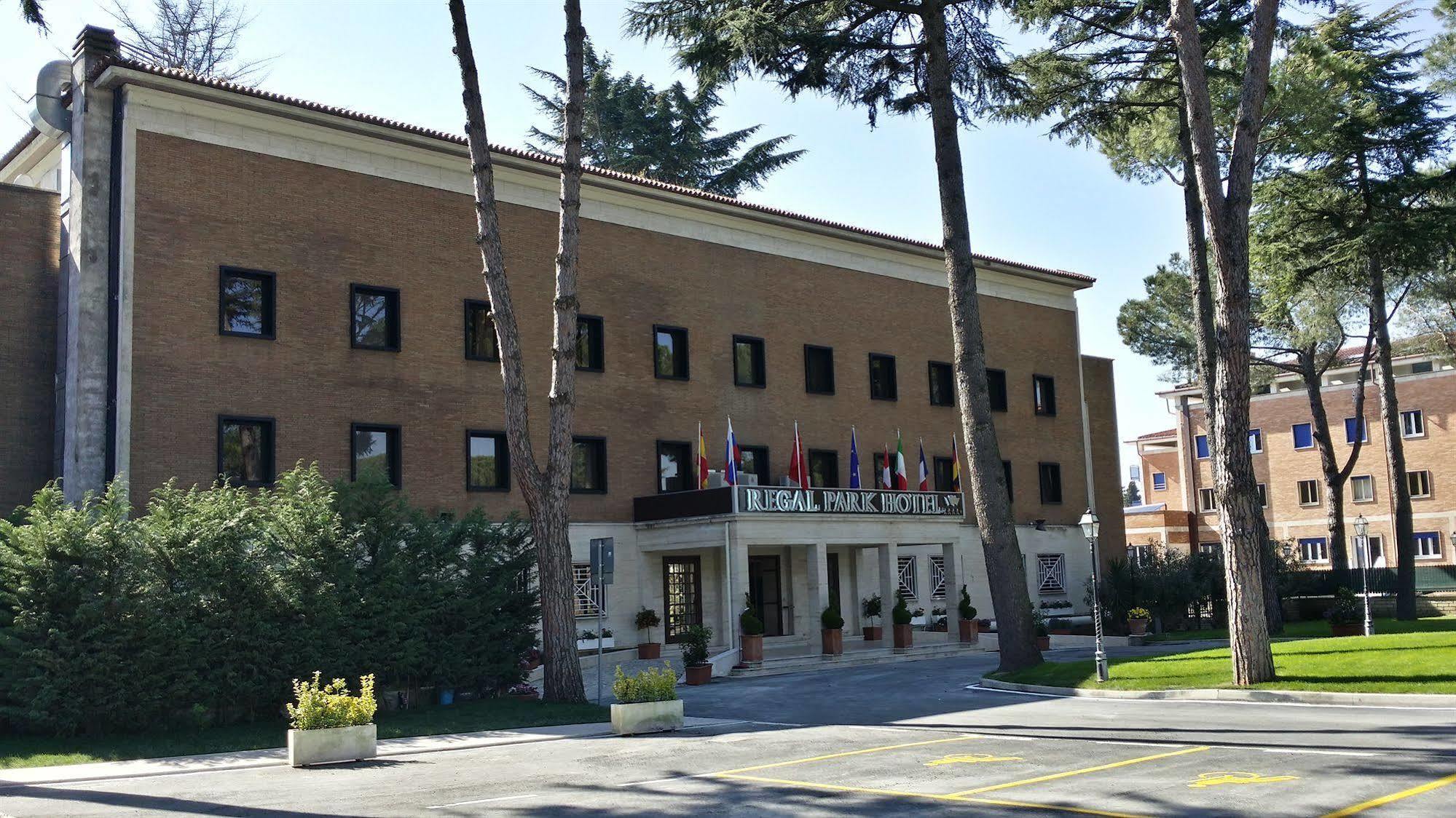 Regal Park Hotel Рим Екстер'єр фото