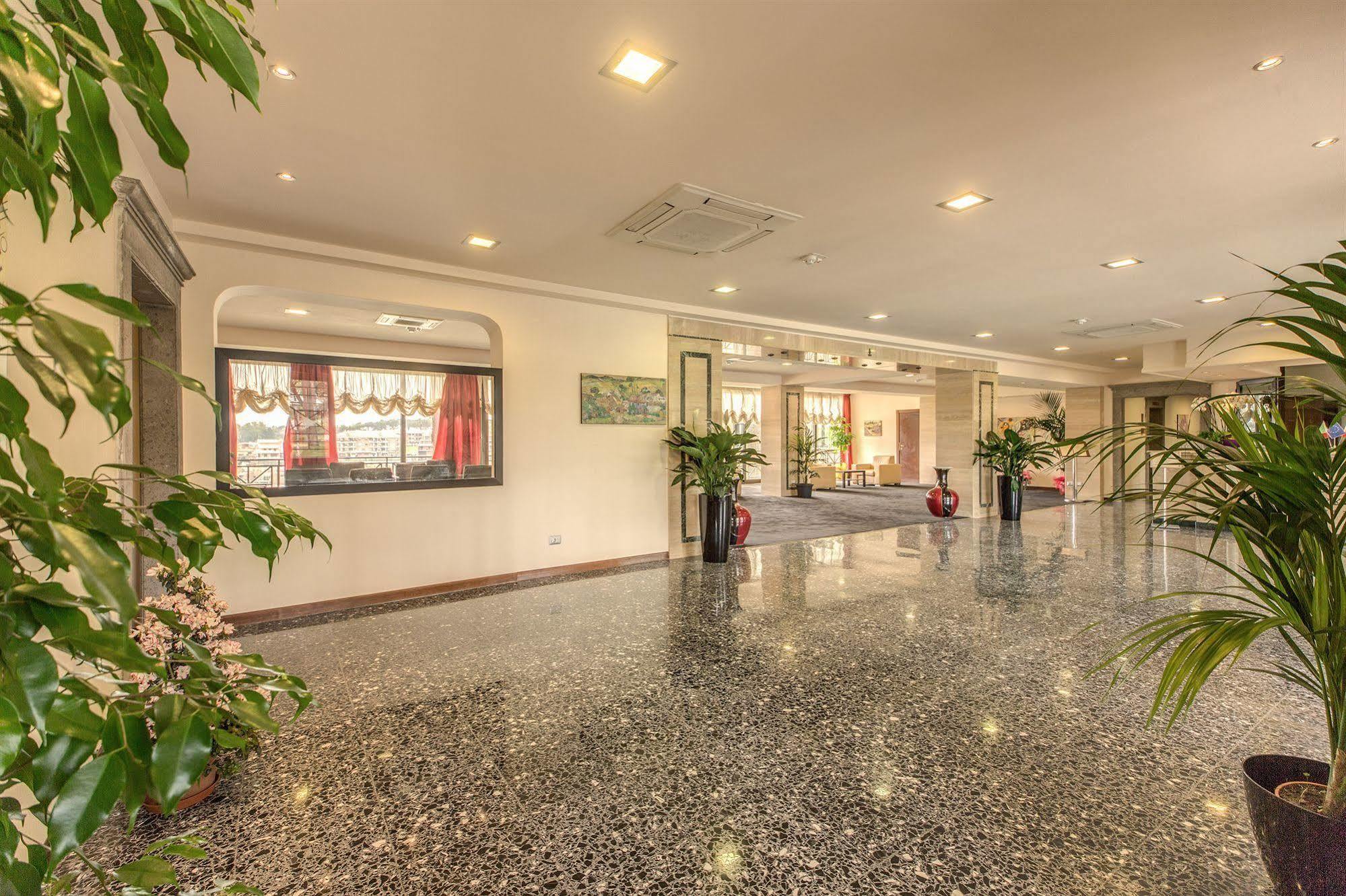 Regal Park Hotel Рим Екстер'єр фото