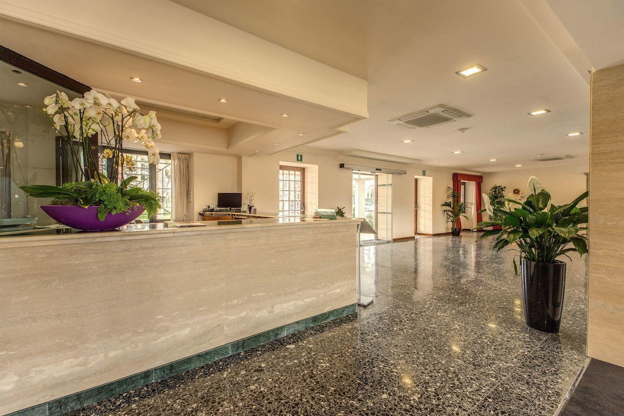 Regal Park Hotel Рим Екстер'єр фото