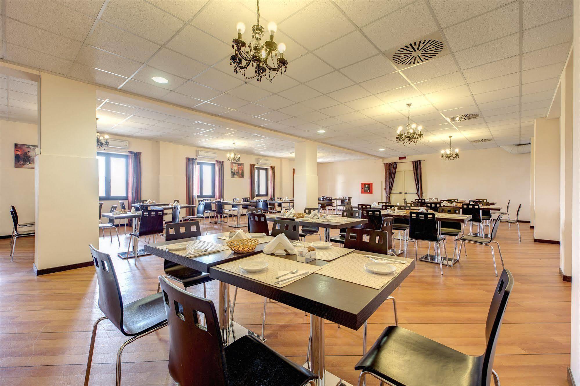 Regal Park Hotel Рим Екстер'єр фото